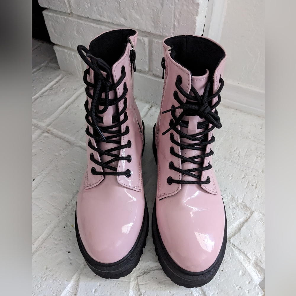 Qupid Boots